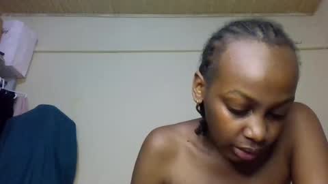 freaky_beauty online show from July 6, 3:14 pm