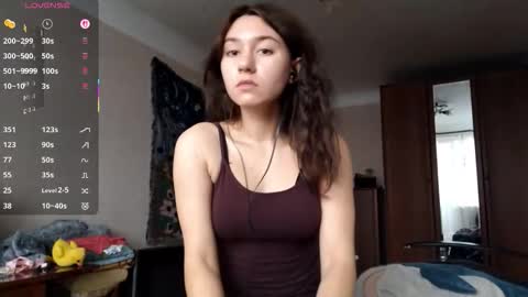 Mia online show from October 28, 9:26 am