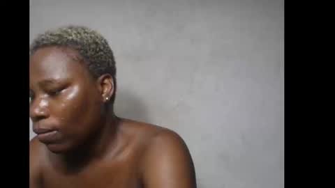 frekkymorelle online show from October 25, 6:21 am