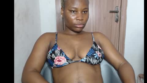 frekkymorelle online show from September 16, 8:22 am