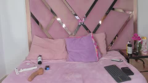 Freyaht online show from February 4, 7:00 am