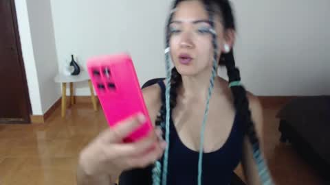 freyarouge online show from May 26, 7:02 pm
