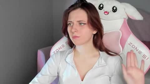 FreyaVey online show from January 12, 7:13 am