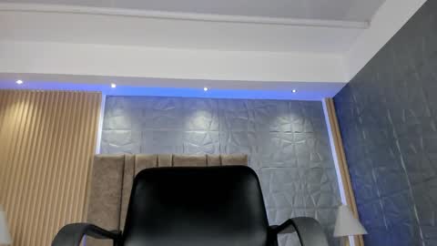 Snapshot of freyja_sweet_ chatting on October 10, 10:53 am Freyja Sweet online show from October 10, 10:53 am