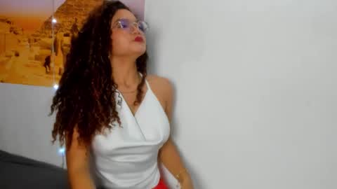 Frezzita online show from September 20, 8:40 pm