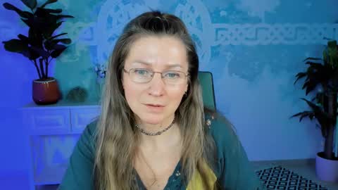 Frida Tander online show from March 6, 1:03 pm