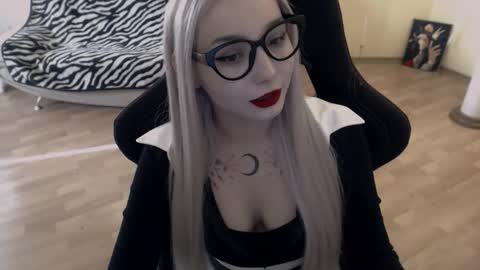 Lilith online show from September 10, 12:16 pm