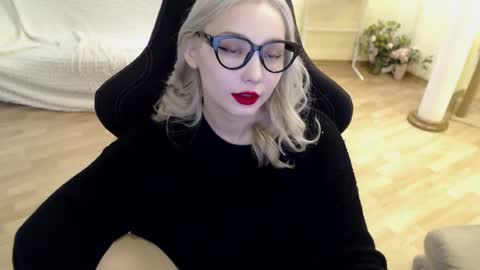 Lilith online show from March 12, 7:13 am