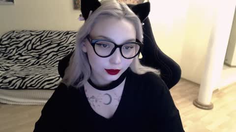 Lilith online show from December 5, 5:48 am