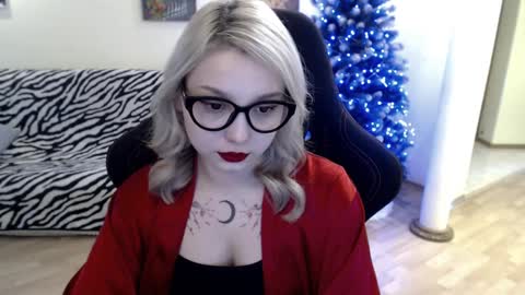 Lilith online show from December 18, 6:10 am