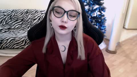 Lilith online show from December 28, 6:28 am