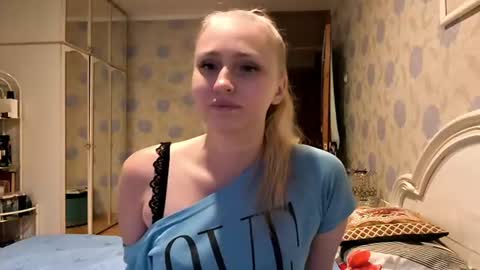 Anna online show from July 25, 2:29 am