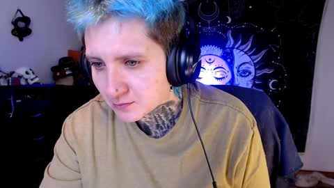          transqueer  online show from February 4, 8:28 pm