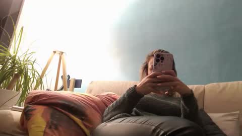 La online show from November 12, 8:29 pm