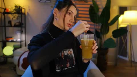 G online show from November 28, 6:55 pm