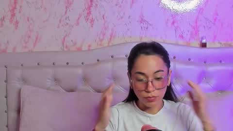 gabbieskinny online show from November 9, 4:58 pm