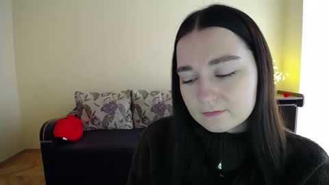 Jaklin online show from February 3, 9:25 am