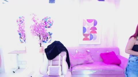 Snapshot of gabby_evanns chatting on October 1, 12:21 pm gabby_evanns online show from October 1, 12:21 pm