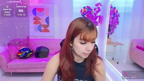 Snapshot of gabby_evanns chatting on September 27, 12:23 pm gabby_evanns online show from September 27, 12:23 pm