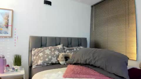 Gabriela  online show from January 17, 2:52 am