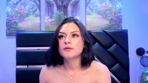 gabrielabotero online show from December 22, 7:50 pm