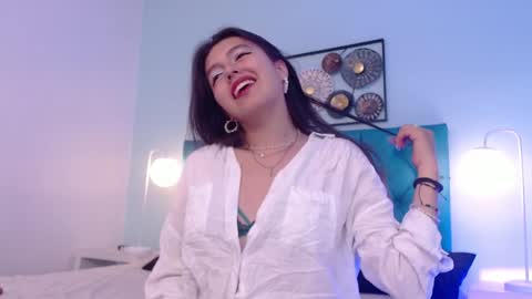 Snapshot of gabriella_gh chatting on February 3, 7:21 pm GABY online show from February 3, 7:21 pm