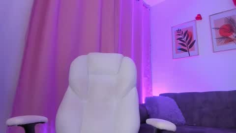 gaby online show from February 16, 1:22 pm