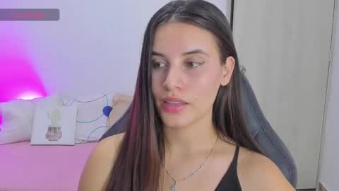 Gabriela online show from February 18, 10:58 pm