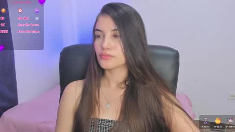 Gabriela online show from October 7, 7:40 pm