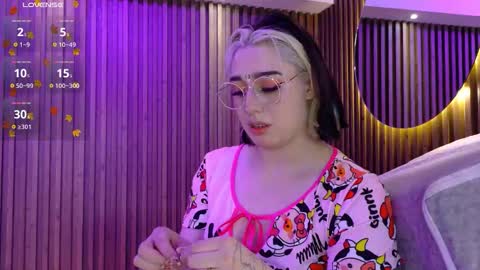 gabyrose9 online show from November 14, 12:05 pm