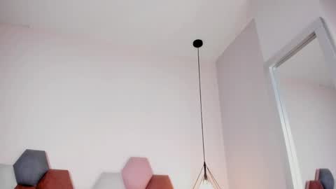 GahiaBelucci online show from April 8, 6:21 pm