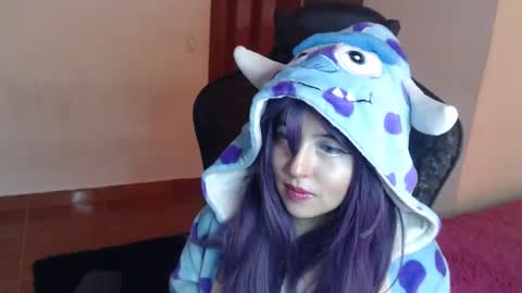 Kate 3 online show from April 1, 8:39 pm