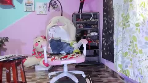 Diana online show from April 8, 11:34 am