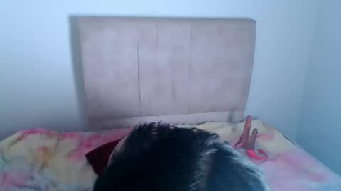 gatita13333321 online show from December 20, 12:03 am