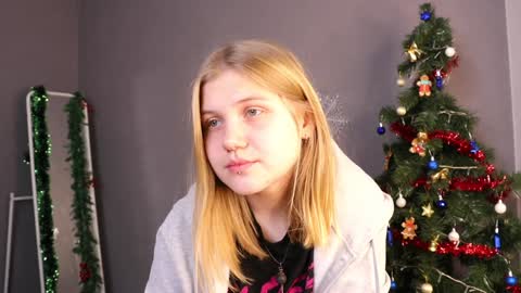 Devona online show from January 6, 3:08 pm