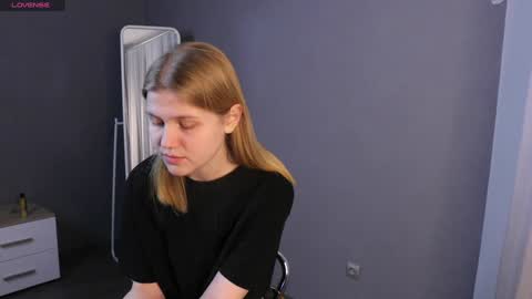 Devona online show from January 29, 3:04 pm