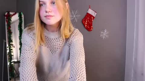 Devona online show from December 10, 3:44 pm