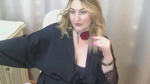 gazz2025 online show from December 17, 7:34 am