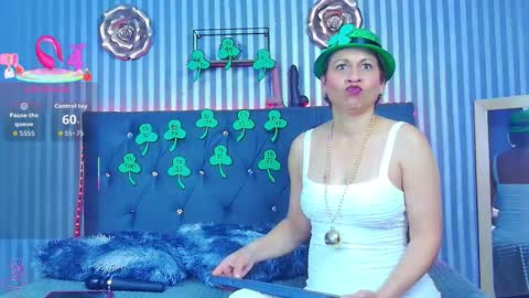 geminis_milf online show from March 17, 8:02 pm