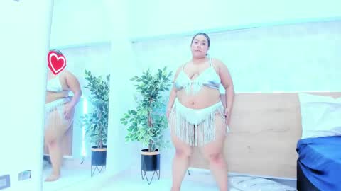 geminis muentes online show from March 12, 8:09 pm