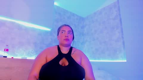 geminis muentes online show from February 1, 3:08 am