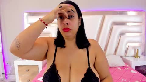 geminisclark online show from March 21, 12:21 pm