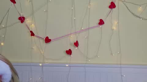 Ilona online show from November 11, 6:16 pm