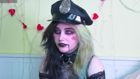 Ilona online show from October 31, 6:45 pm