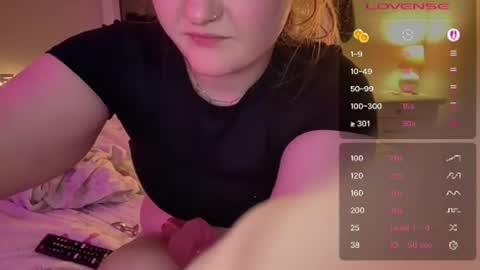 georgiarosexx online show from June 18, 7:32 am