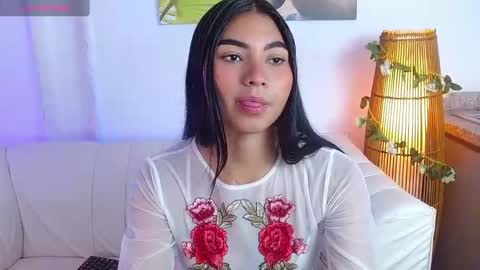 georgina_lulu online show from March 1, 7:15 pm