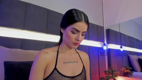 Snapshot of georginna_sins chatting on January 30, 11:34 pm Kendal online show from January 30, 11:34 pm