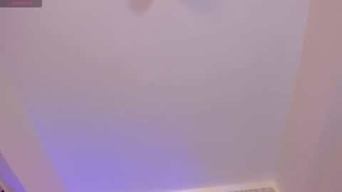 Snapshot of georginna_sins chatting on September 10, 9:48 pm Kendal online show from September 10, 9:48 pm