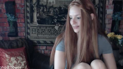 ghostflower online show from November 22, 9:06 pm