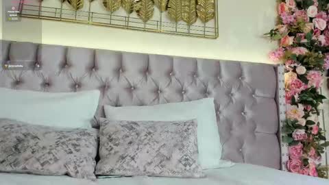 GIA online show from February 21, 12:28 pm